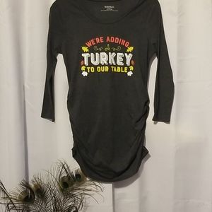 Adorable NWOT Motherhood Maternity Tee-Shirt